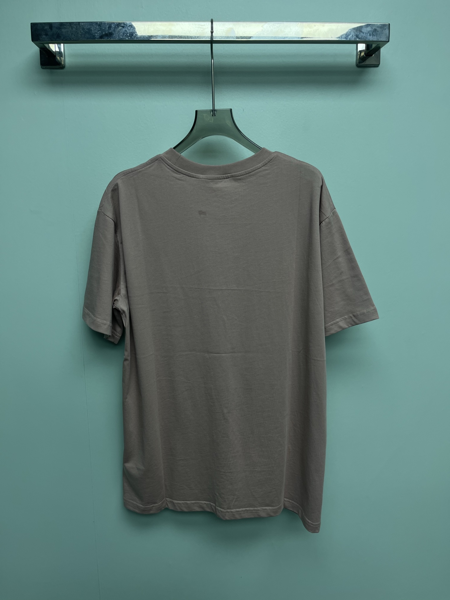 Women's short sleeves